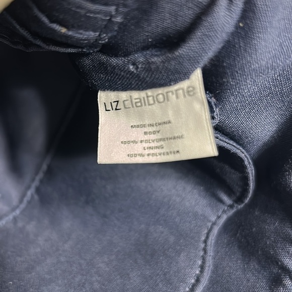 Liz Claiborne Woven Crossbody Bag With Wristlet Strap - Navy and Cream - Picture 10 of 10